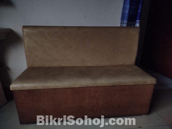 ২টা সোফা